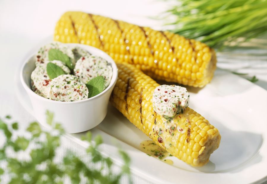 recipe image Gegrillte Maiskolben mit Chili Butter