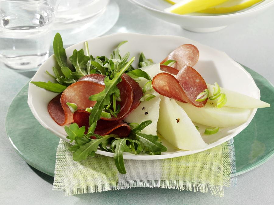 recipe image Rucolasalat mit Salami