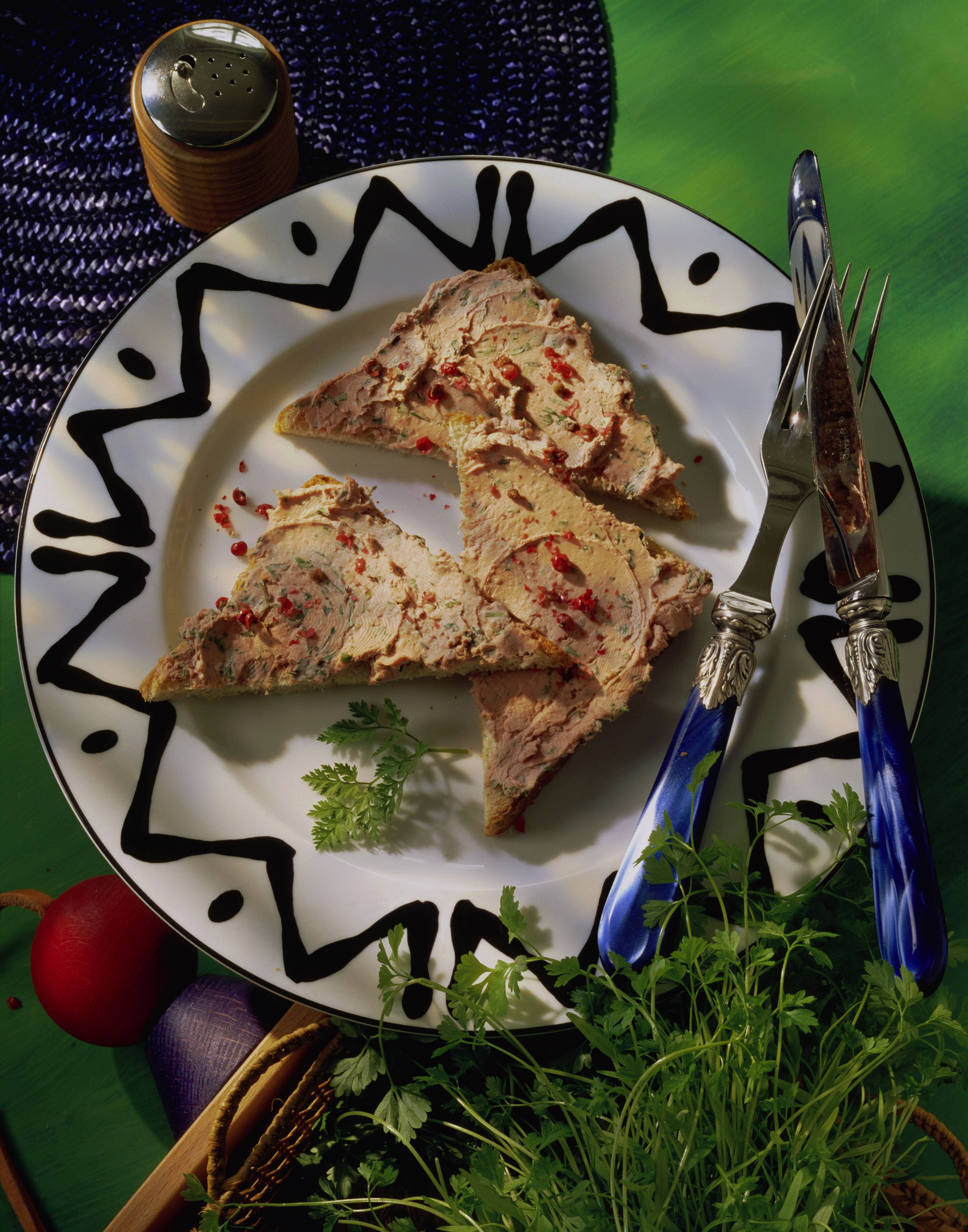 Crostinis mit Kerbel-Lebercreme| Du Darfst