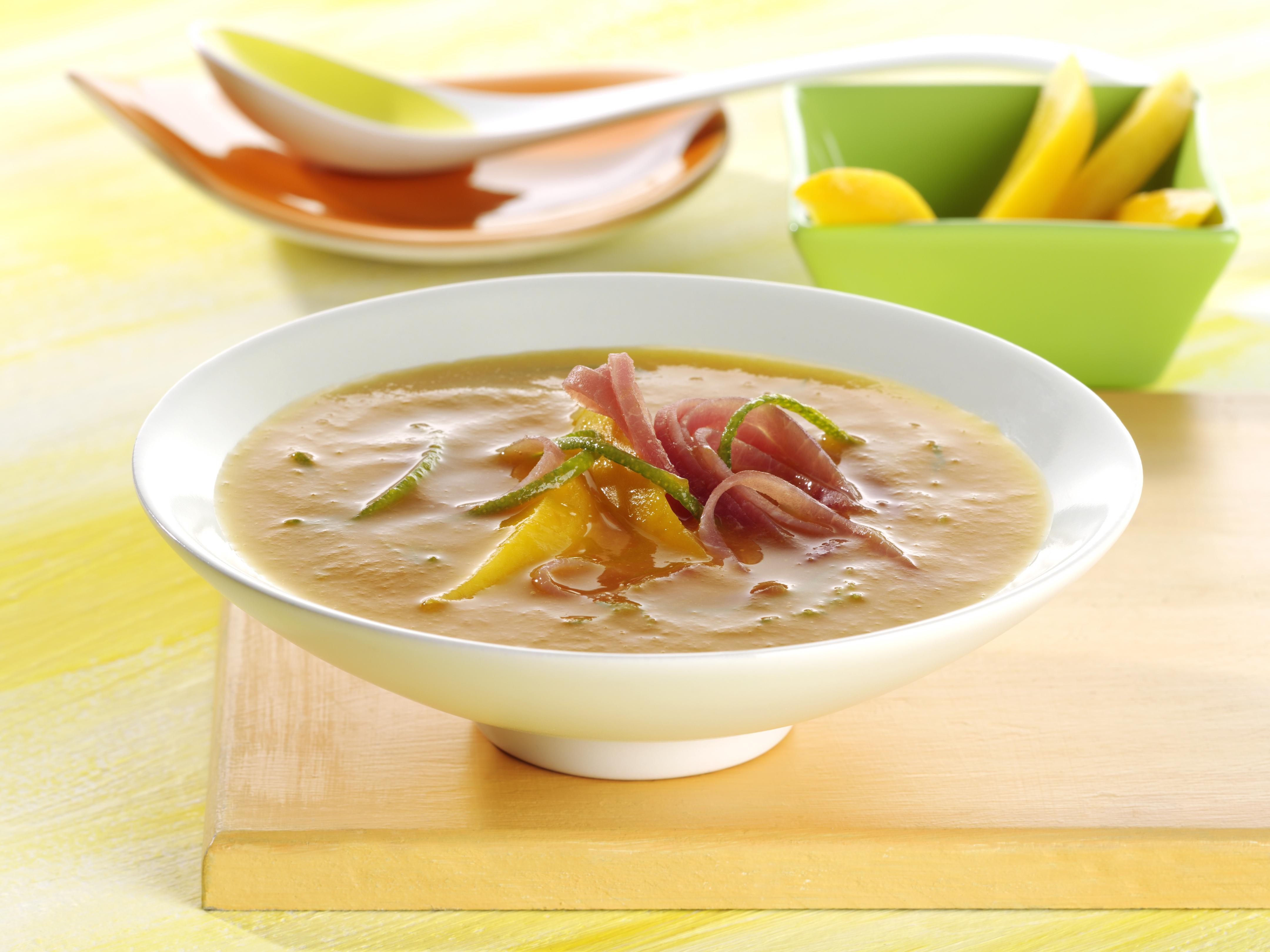 recipe image Tomaten-Mango-Süppchen